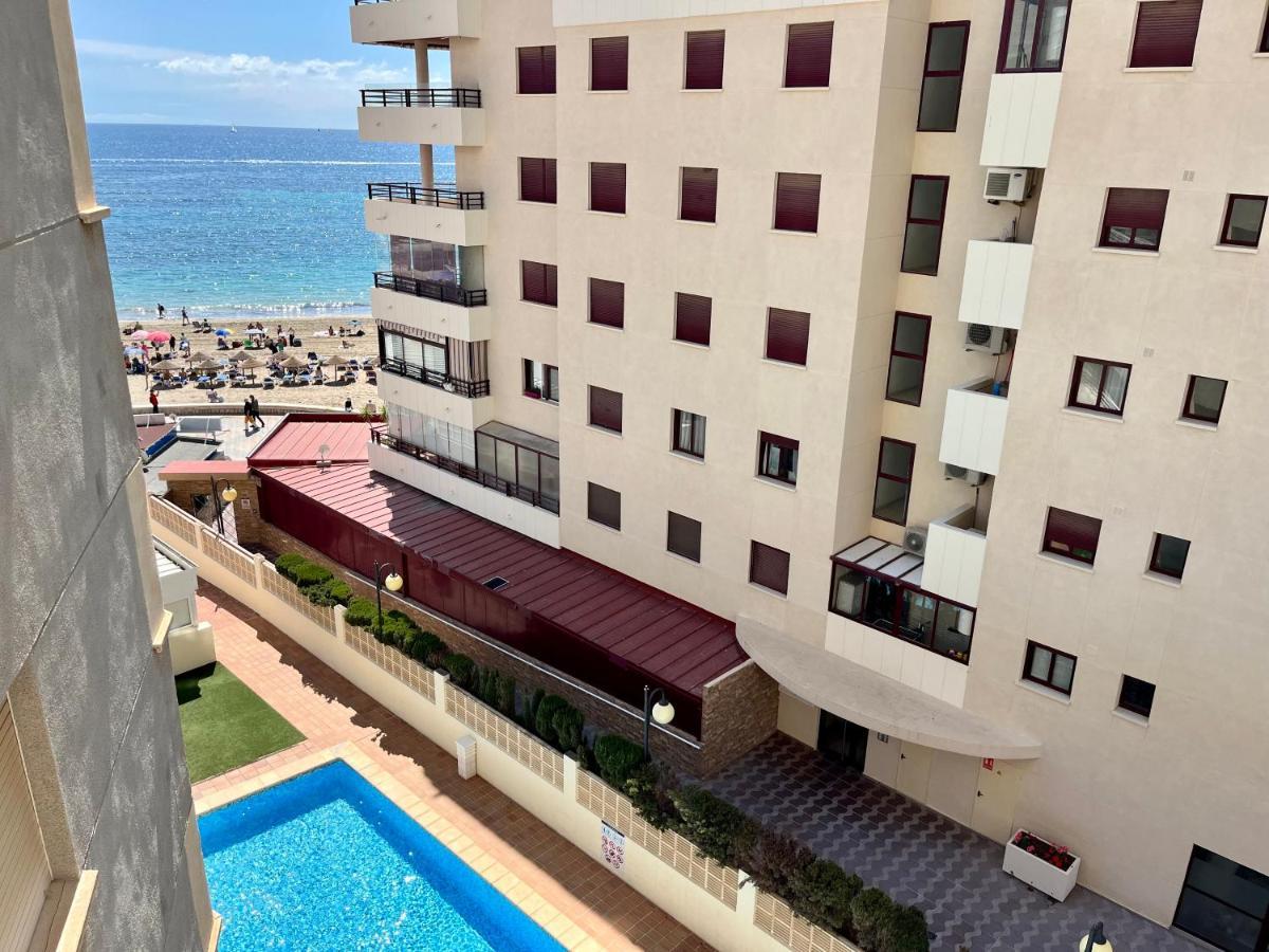 קלפה Modern Apartment On The Beach With Pool מראה חיצוני תמונה